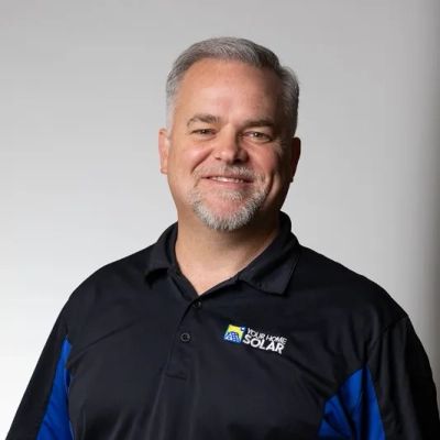 Ernie Bussell - Featured